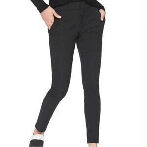 Athleta Wander Stash Skinny Pants in Black Size 4P
Like New